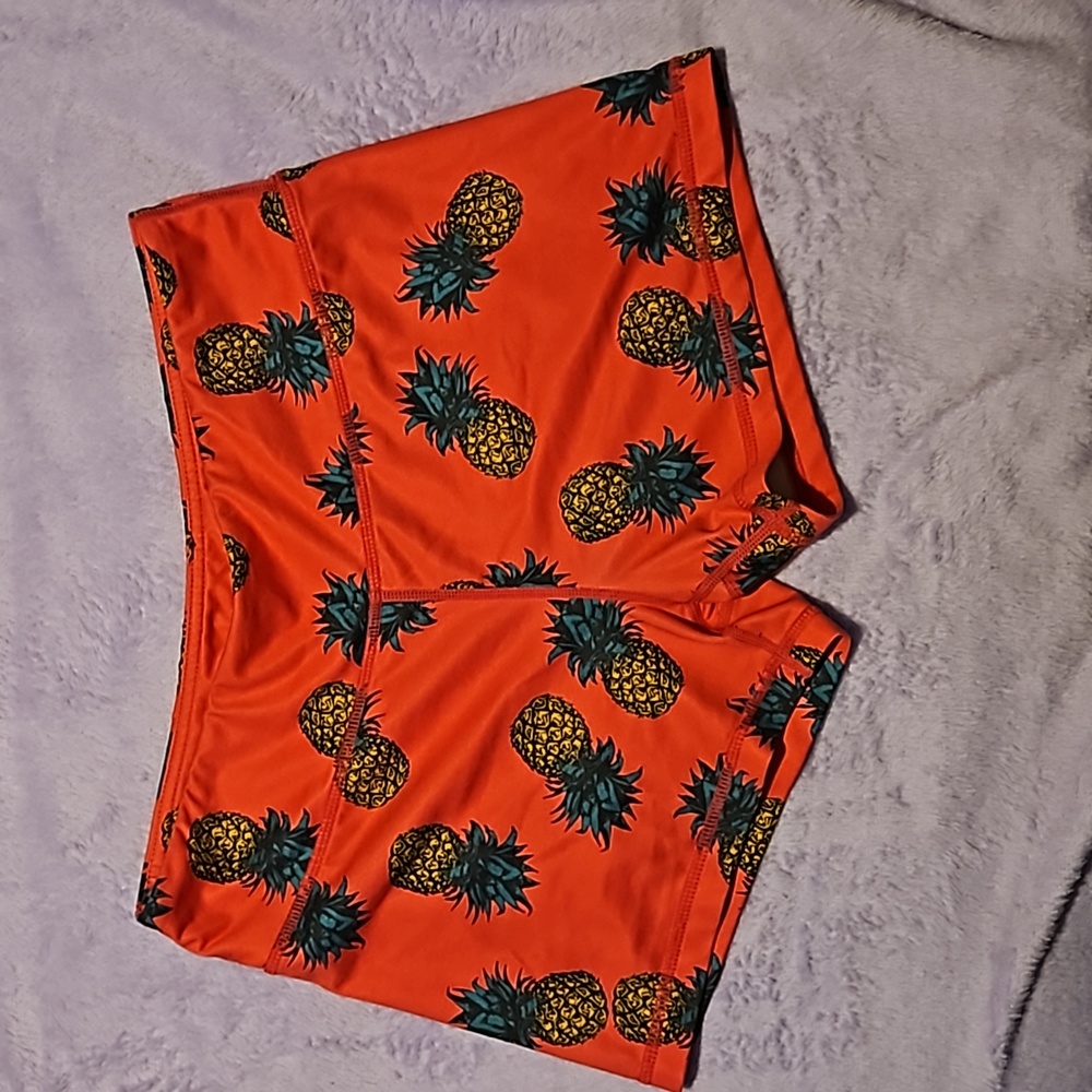 IAB pineapple workout shorts